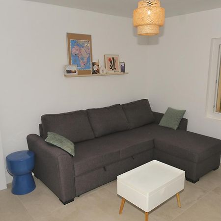 Studio Independant Avec Jardin Bouc-Bel-Air Exteriör bild